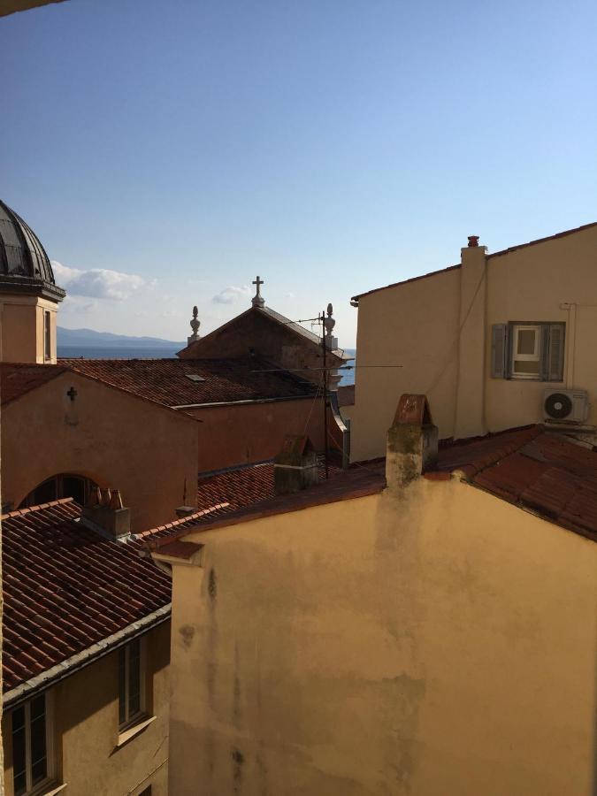 شقة Chez Andrea, Centre Historique Ajaccio أجاكسيو المظهر الخارجي الصورة